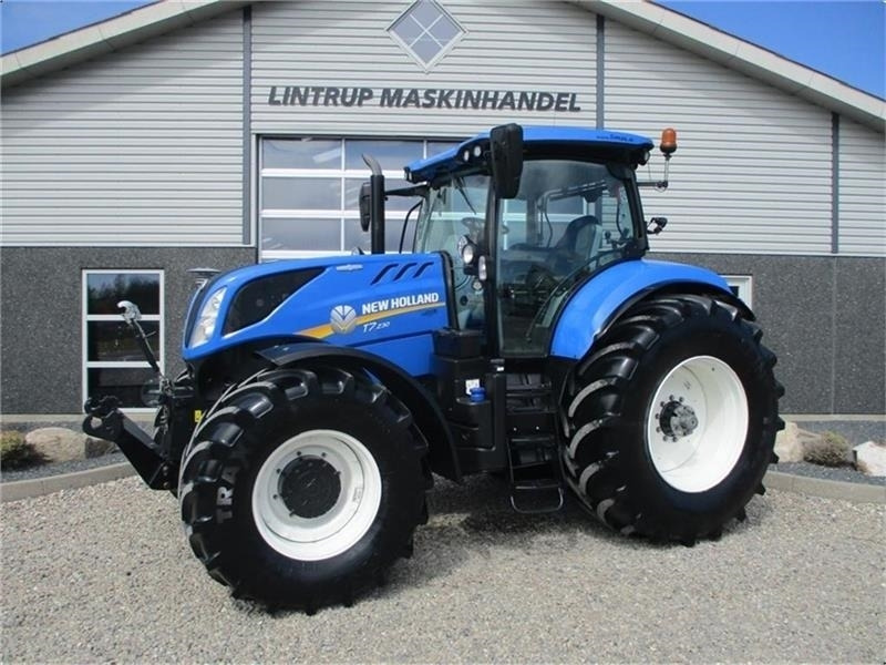 New Holland T7.230 AutoCommand, meget velholdt traktor - Traktor: foto 1 New Holland T7.230 AutoCommand, meget velholdt traktor - Traktor: foto 1
