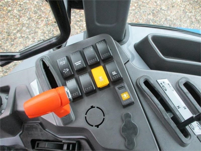 Traktor Solis 60 Med frontlift og frontPTO: foto 6