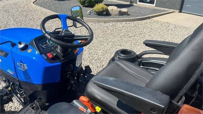 Solis H26 HST Hydrostat. Industrihjul - Traktor komunal: foto 5 Solis H26 HST Hydrostat. Industrihjul - Traktor komunal: foto 5