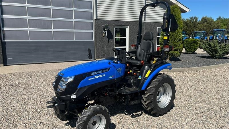 Solis H26 HST Hydrostat med Traktor dæk - Traktor: foto 2 Solis H26 HST Hydrostat med Traktor dæk - Traktor: foto 2