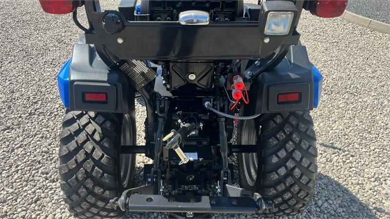 Solis H26 HST Med Frontlæsser og GardenPro dæk - Traktor: foto 5 Solis H26 HST Med Frontlæsser og GardenPro dæk - Traktor: foto 5