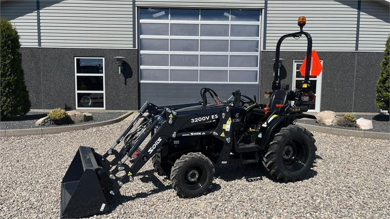 Solis S26 6+2 gearmaskine Limited Edition i sort med bre - Traktor: foto 1 Solis S26 6+2 gearmaskine Limited Edition i sort med bre - Traktor: foto 1