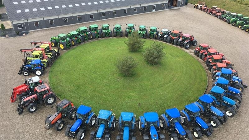 Traktor Yanmar YT 235H 4WD Snow Edition med sneplov og spreder: foto 22