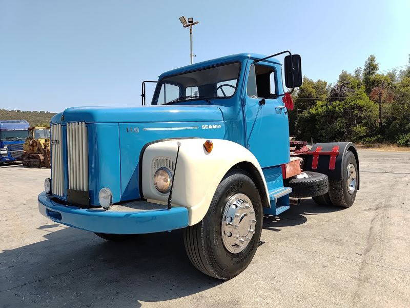 Scania L Scania Vabis L110 4X2 Truck Head - Gjysmë-kamion: foto 1 Scania L Scania Vabis L110 4X2 Truck Head - Gjysmë-kamion: foto 1