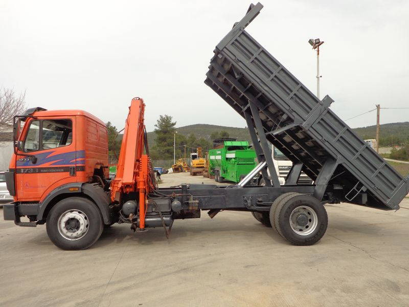 Mercedes-Benz SK 1722 Mercedes Benz SK1722 4X2 Kipper AND Crane - Kamion vetëshkarkues: foto 3 Mercedes-Benz SK 1722 Mercedes Benz SK1722 4X2 Kipper AND Crane - Kamion vetëshkarkues: foto 3