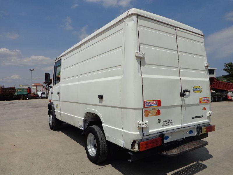Mercedes-Benz Sprinter Mercedes Benz 609D - Furgon: foto 4 Mercedes-Benz Sprinter Mercedes Benz 609D - Furgon: foto 4