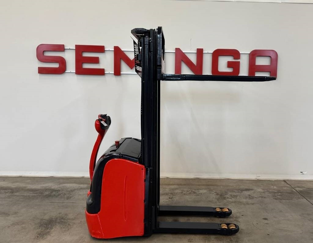 Linde 10750 L16 - Pirun ngritës: foto 3 Linde 10750 L16 - Pirun ngritës: foto 3