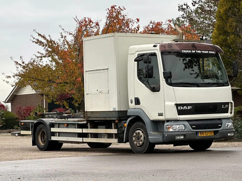 Kamion vetëngarkues DAF LF 45 180!! HAAKARM/CONTAINER!!MOBILE WORKSHOP!!: foto 19 Kamion vetëngarkues DAF LF 45 180!! HAAKARM/CONTAINER!!MOBILE WORKSHOP!!: foto 19