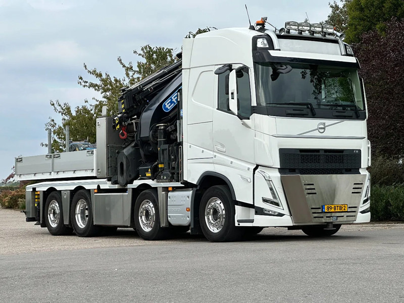 Volvo FH 550 TRUCK/TRACTOR! EFFER 140tm!!!!44dkm!!JIB/LIER/WINCH!!TOP!!ROOF/DACH/MONTAGE!!MANUTENTION!! CRANE!!GRUE!! - Gjysmë-kamion: foto 2 Volvo FH 550 TRUCK/TRACTOR! EFFER 140tm!!!!44dkm!!JIB/LIER/WINCH!!TOP!!ROOF/DACH/MONTAGE!!MANUTENTION!! CRANE!!GRUE!! - Gjysmë-kamion: foto 2