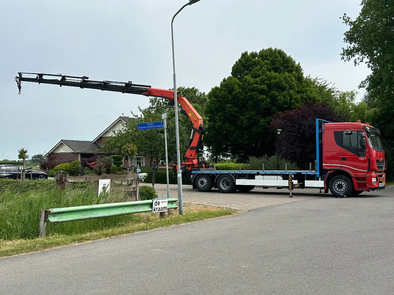 Iveco Stralis 420 !KRAAN/CRANE/GRUE/ Palfinger 42TM!! RADIO REMOTE!! EURO 6!!NL truck! - Kamion me vinç: foto 4 Iveco Stralis 420 !KRAAN/CRANE/GRUE/ Palfinger 42TM!! RADIO REMOTE!! EURO 6!!NL truck! - Kamion me vinç: foto 4