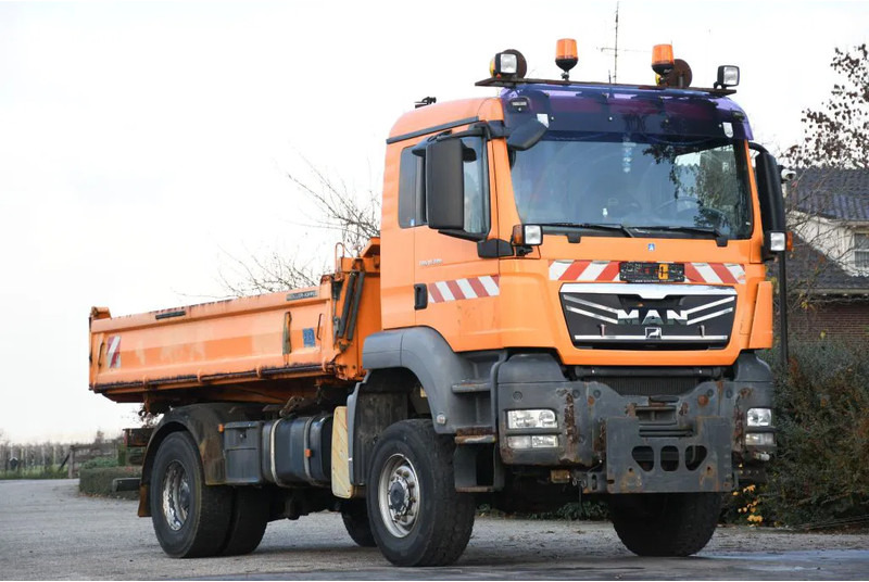 MAN TGS 18.320 AK!!4X4!! KIPPER MEILLER!!KOMMUNAL LKW!!KLIMA - Kamion vetëshkarkues: foto 2 MAN TGS 18.320 AK!!4X4!! KIPPER MEILLER!!KOMMUNAL LKW!!KLIMA - Kamion vetëshkarkues: foto 2