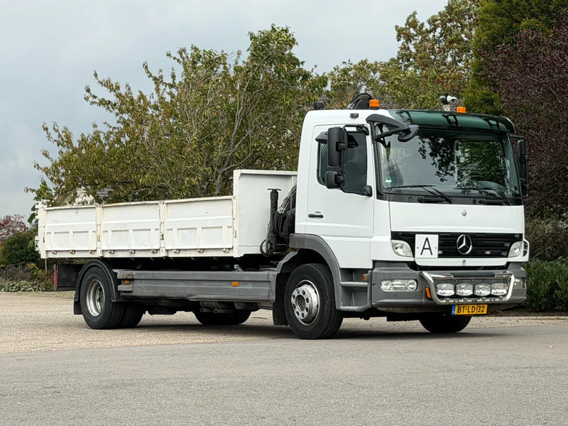 Mercedes-Benz Atego 1218 KRAAN/KIPPER!!MANUELL!! - Kamion vetëshkarkues, Kamion me vinç: foto 2 Mercedes-Benz Atego 1218 KRAAN/KIPPER!!MANUELL!! - Kamion vetëshkarkues, Kamion me vinç: foto 2