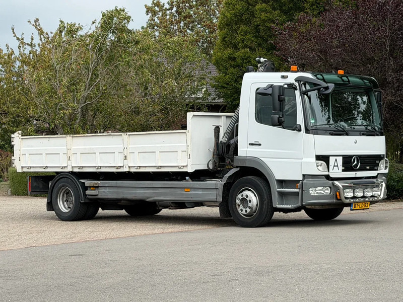 Mercedes-Benz Atego 1218 KRAAN/KIPPER!!MANUELL!! - Kamion vetëshkarkues, Kamion me vinç: foto 5 Mercedes-Benz Atego 1218 KRAAN/KIPPER!!MANUELL!! - Kamion vetëshkarkues, Kamion me vinç: foto 5