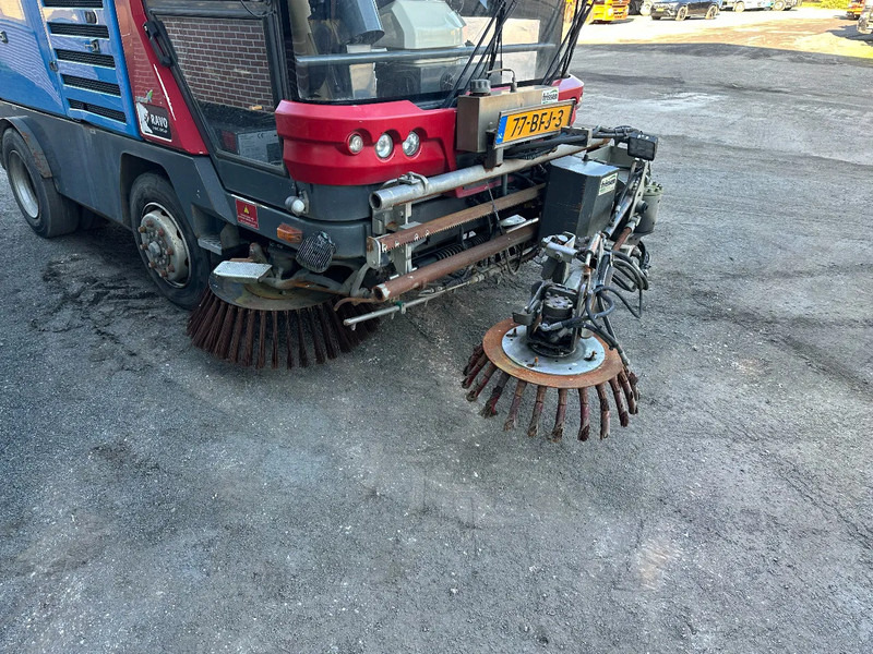 Makinë fshirëse për rrugët Ravo 580 VEEGMACHINE/SWEEPER!!: foto 7