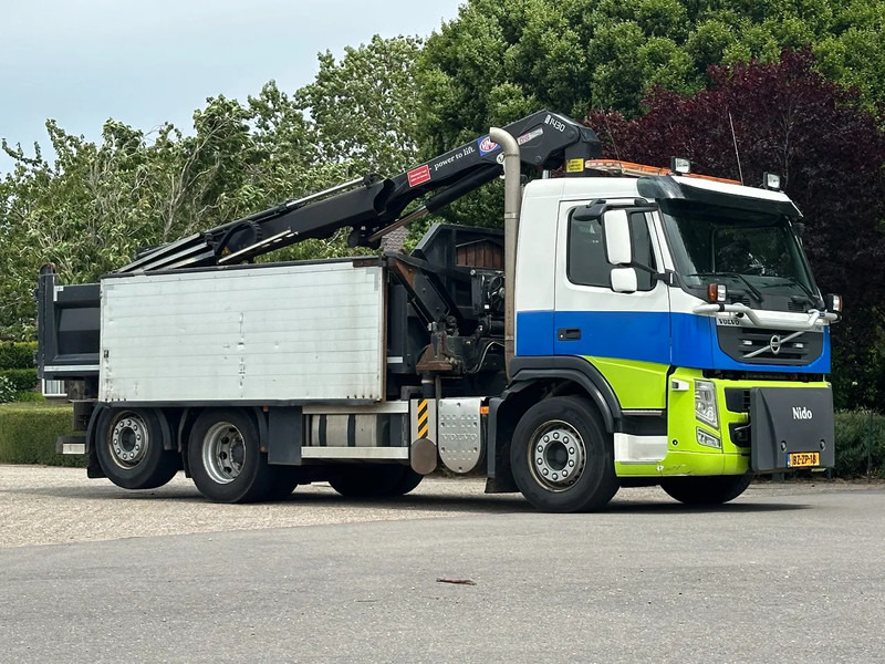 Volvo FM 330 186dkm! !!6X2!!Kraan/KIPPER!!RADIO REMOTE! EX-GEMEENTE/KOMMUNAL! - Kamion vetëshkarkues, Kamion me vinç: foto 2 Volvo FM 330 186dkm! !!6X2!!Kraan/KIPPER!!RADIO REMOTE! EX-GEMEENTE/KOMMUNAL! - Kamion vetëshkarkues, Kamion me vinç: foto 2
