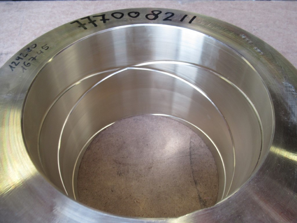 Caterpillar 4021176 - 2415526 - Pistonat/ Unazat/ Bokullat për Makineri ndërtimi: foto 2 Caterpillar 4021176 - 2415526 - Pistonat/ Unazat/ Bokullat për Makineri ndërtimi: foto 2