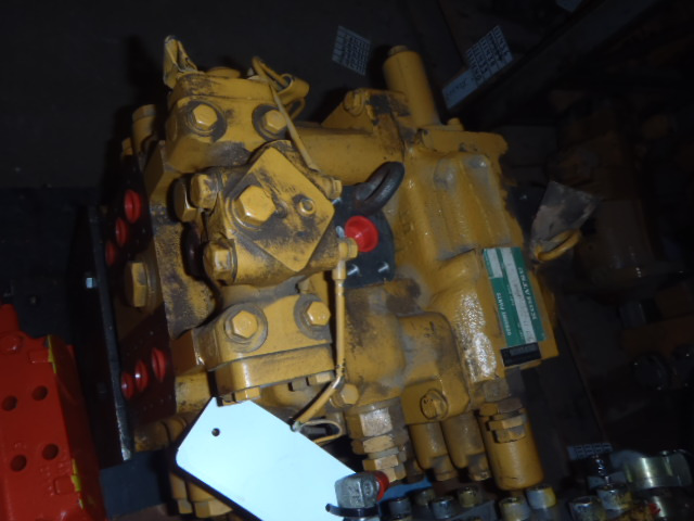 Komatsu 709-79-22101 - Valvula hidraulike për Makineri ndërtimi: foto 2 Komatsu 709-79-22101 - Valvula hidraulike për Makineri ndërtimi: foto 2