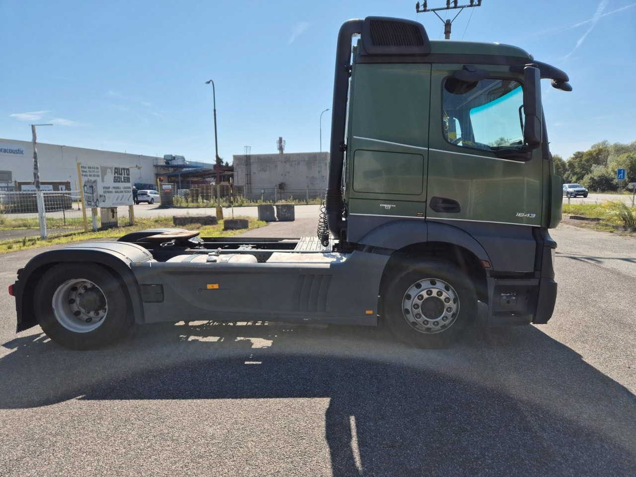 Mercedes-Benz Actros 1843 ADR - Gjysmë-kamion: foto 4 Mercedes-Benz Actros 1843 ADR - Gjysmë-kamion: foto 4