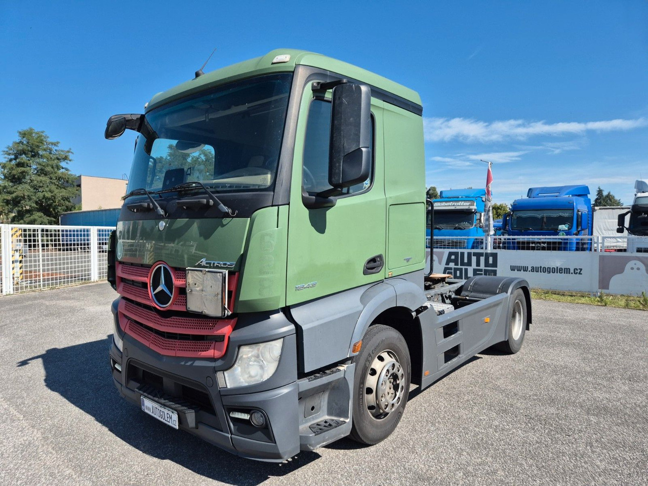 Mercedes-Benz Actros 1843 ADR - Gjysmë-kamion: foto 1 Mercedes-Benz Actros 1843 ADR - Gjysmë-kamion: foto 1