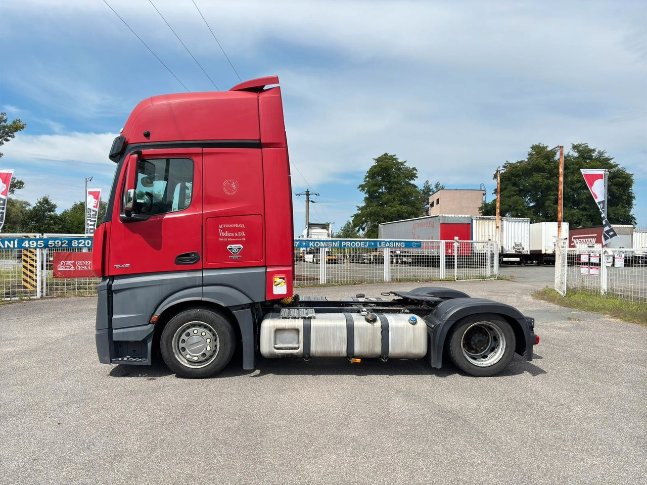 Mercedes-Benz Actros 1845 - Gjysmë-kamion: foto 5 Mercedes-Benz Actros 1845 - Gjysmë-kamion: foto 5