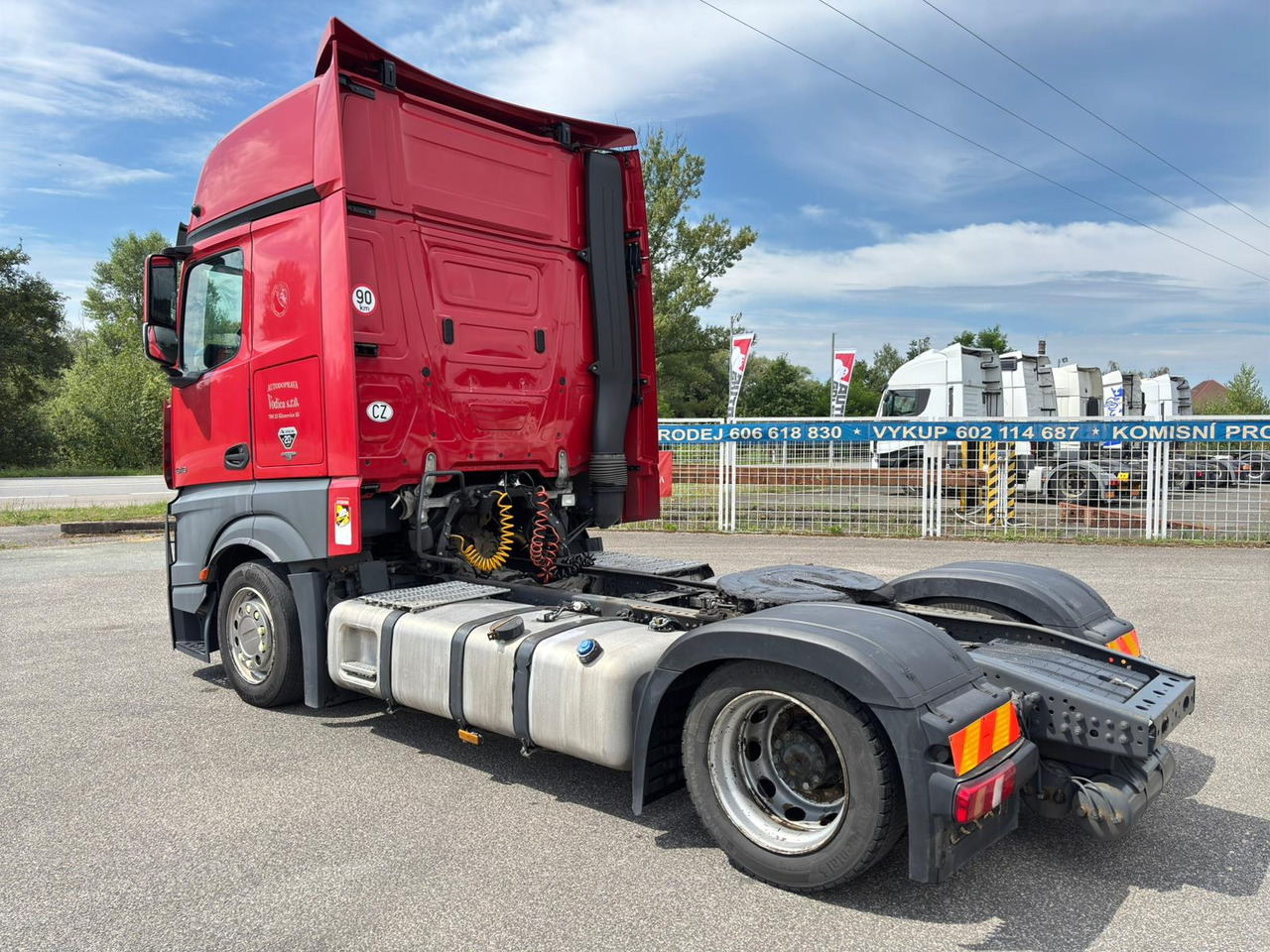 Mercedes-Benz Actros 1845 - Gjysmë-kamion: foto 4 Mercedes-Benz Actros 1845 - Gjysmë-kamion: foto 4