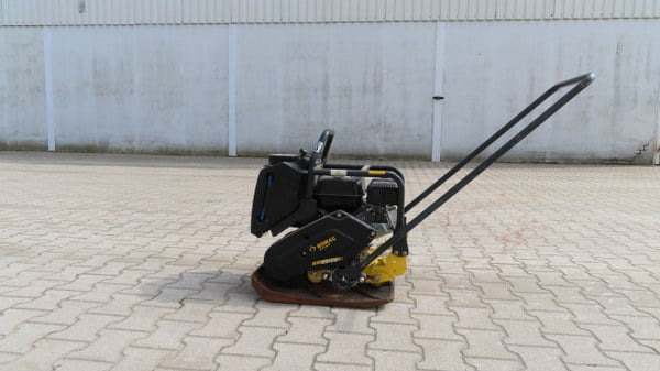 Bomag BP 25/50 - Pllakë vibratori: foto 5 Bomag BP 25/50 - Pllakë vibratori: foto 5