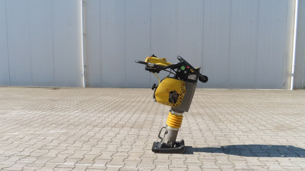 Bomag BT60 - Tokmak: foto 1 Bomag BT60 - Tokmak: foto 1