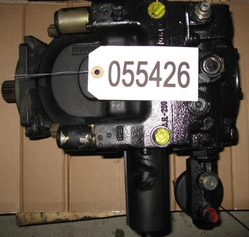 Mertlo Nr. 055426 Hydrostatpumpe Sauer-Danfoss Model: 520971 Model code: 90R075F - Pompa hidraulike për Ekskavator teleskopik: foto 1 Mertlo Nr. 055426 Hydrostatpumpe Sauer-Danfoss Model: 520971 Model code: 90R075F - Pompa hidraulike për Ekskavator teleskopik: foto 1
