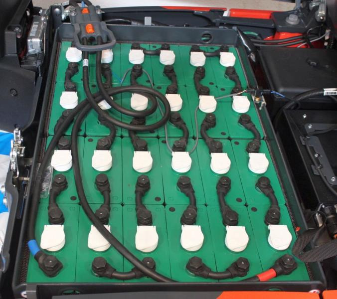 Linde E 16 C EVO 386-02 - Pirun elektrik: foto 4 Linde E 16 C EVO 386-02 - Pirun elektrik: foto 4