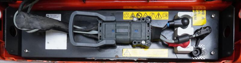 Linde T 16 ION 1152 - Pirun paletash: foto 4 Linde T 16 ION 1152 - Pirun paletash: foto 4