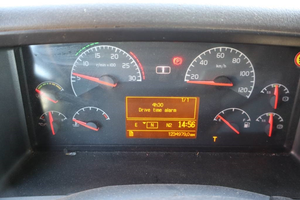 Volvo FH 440 4X2 serie 8147 - Gjysmë-kamion: foto 5 Volvo FH 440 4X2 serie 8147 - Gjysmë-kamion: foto 5