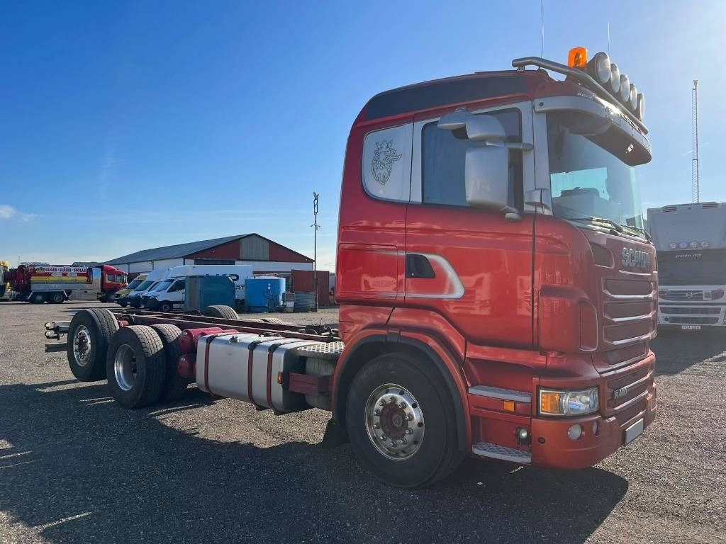 Scania R480 LB 6X2*4 MNB serie 3133 - Kamion kabinë-shasi: foto 2 Scania R480 LB 6X2*4 MNB serie 3133 - Kamion kabinë-shasi: foto 2