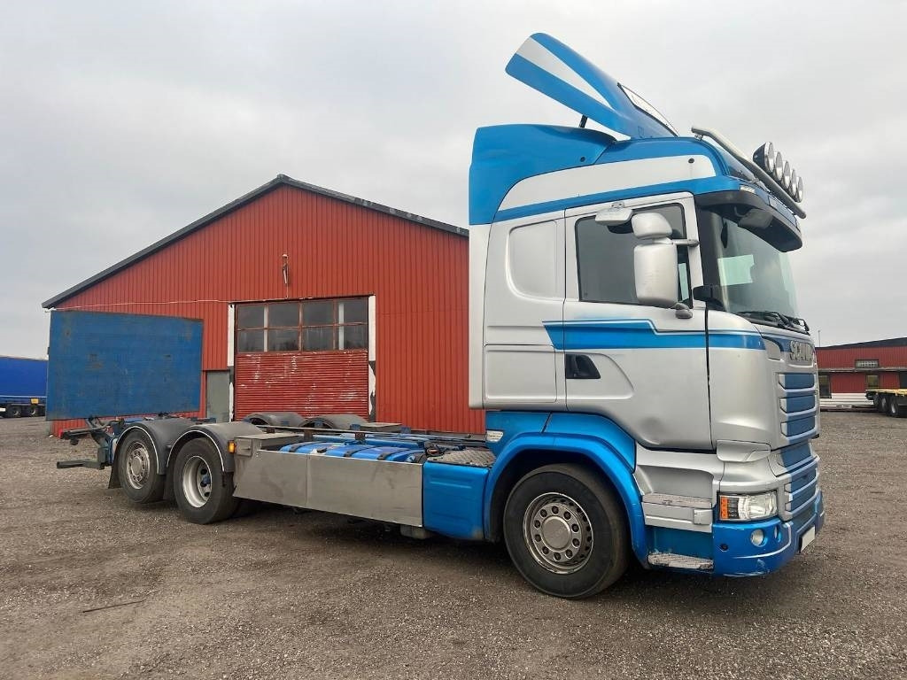 Scania R490 LB 6X2*4 MNB serie 0207 Euro 6 - Kamion kabinë-shasi: foto 2 Scania R490 LB 6X2*4 MNB serie 0207 Euro 6 - Kamion kabinë-shasi: foto 2