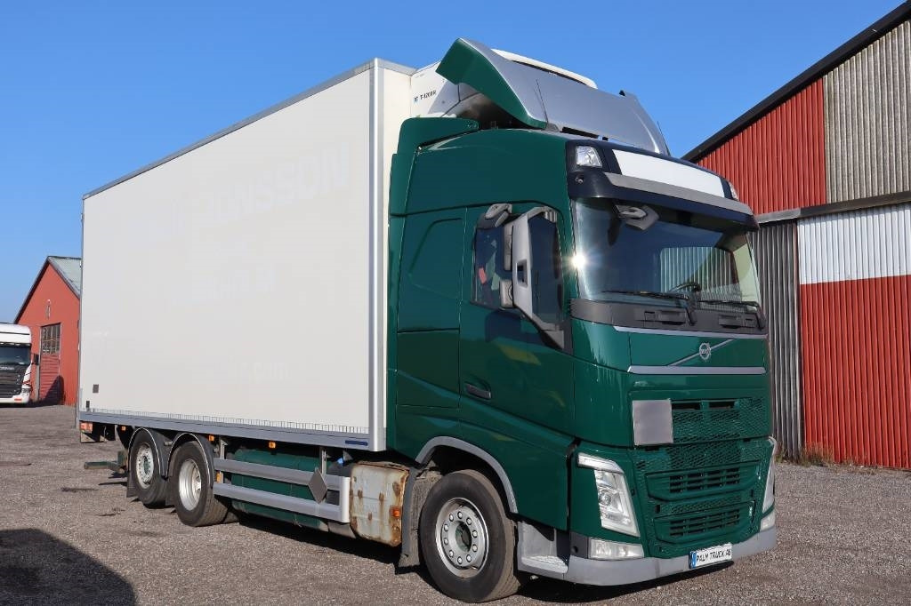 Volvo FH 6*2 serie 2196 - Kamion frigorifer: foto 2 Volvo FH 6*2 serie 2196 - Kamion frigorifer: foto 2