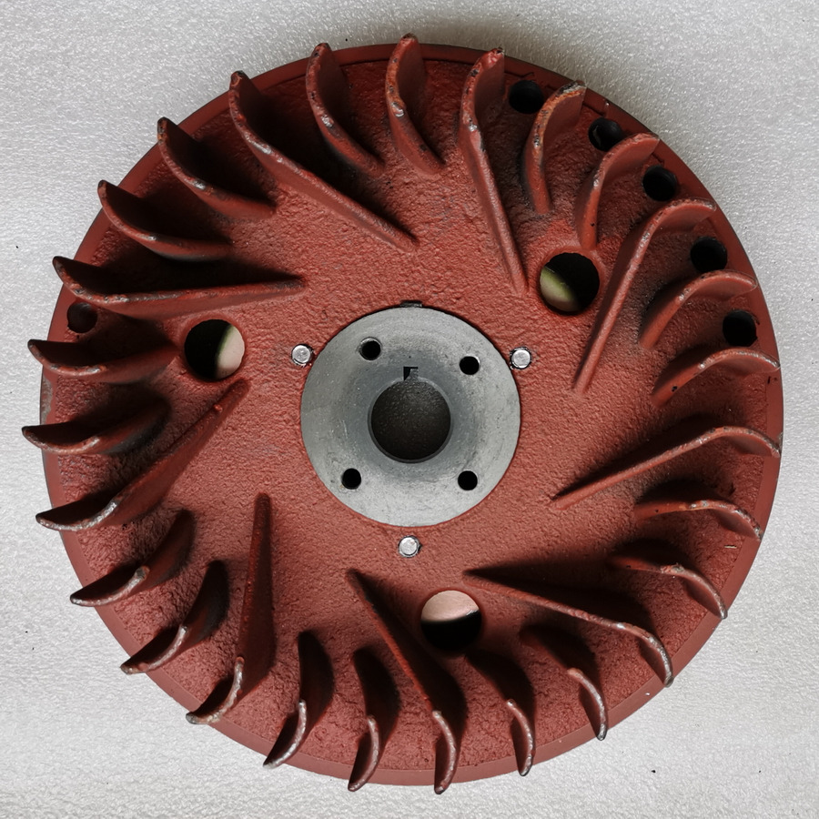 KOOP Genuine Electric Start Flywheel with Gear Ring - Volanti për Fadrom me goma: foto 5 KOOP Genuine Electric Start Flywheel with Gear Ring - Volanti për Fadrom me goma: foto 5
