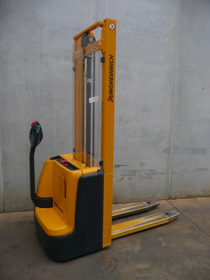 Jungheinrich EJC 110 360 ZT - Stivosës: foto 3 Jungheinrich EJC 110 360 ZT - Stivosës: foto 3