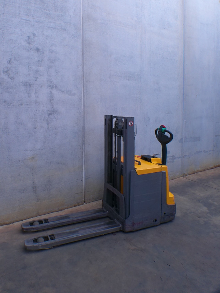 Jungheinrich EJD 220 201 ZT - Stivosës: foto 2 Jungheinrich EJD 220 201 ZT - Stivosës: foto 2