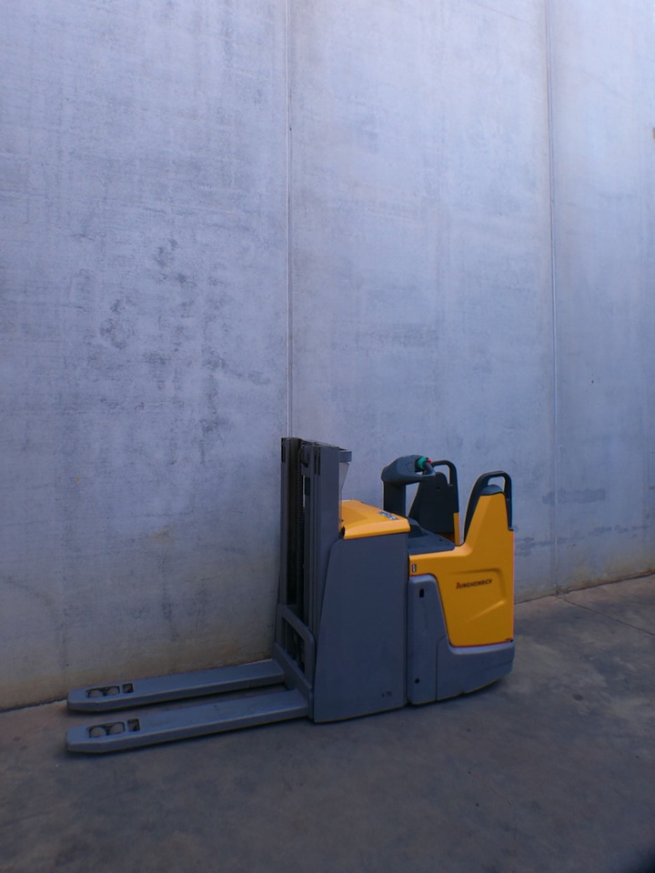 Jungheinrich ERD 220 290 DT - Stivosës: foto 2 Jungheinrich ERD 220 290 DT - Stivosës: foto 2