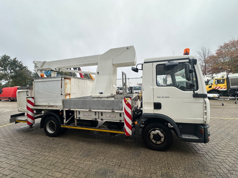 BISON Palfinger TKA 17 - Platformë ajrore e montuar në kamion: foto 5 BISON Palfinger TKA 17 - Platformë ajrore e montuar në kamion: foto 5