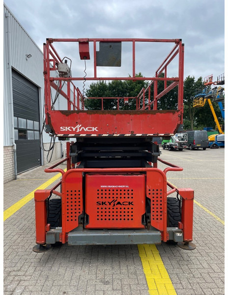 Skyjack SJ 9250 RT - Ngritës gërshërë: foto 4 Skyjack SJ 9250 RT - Ngritës gërshërë: foto 4