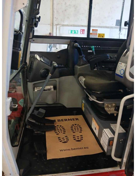 Takeuchi TB 290 - Miniekskavator: foto 5 Takeuchi TB 290 - Miniekskavator: foto 5