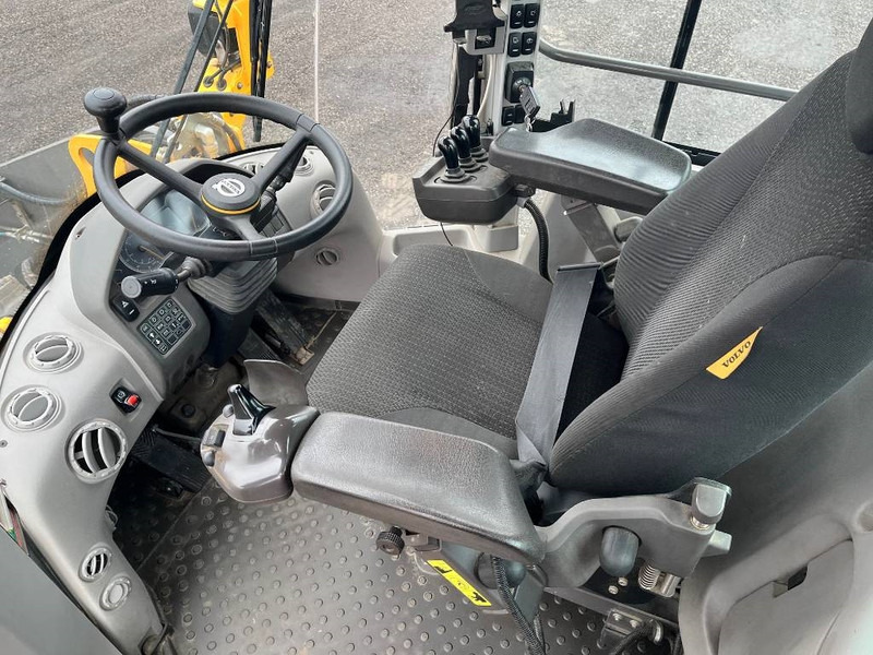 Volvo L60H Lång bom, Hjullastare - Fadrom me goma: foto 5 Volvo L60H Lång bom, Hjullastare - Fadrom me goma: foto 5