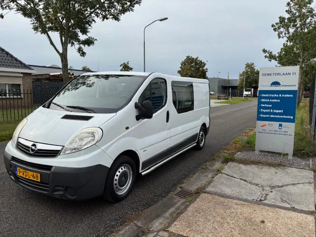 Opel Vivaro 2 2.0Cdti /84kW-E4 crew cab L2H1 - Furgon i vogël, Kamioncine dopio kabinë: foto 3 Opel Vivaro 2 2.0Cdti /84kW-E4 crew cab L2H1 - Furgon i vogël, Kamioncine dopio kabinë: foto 3