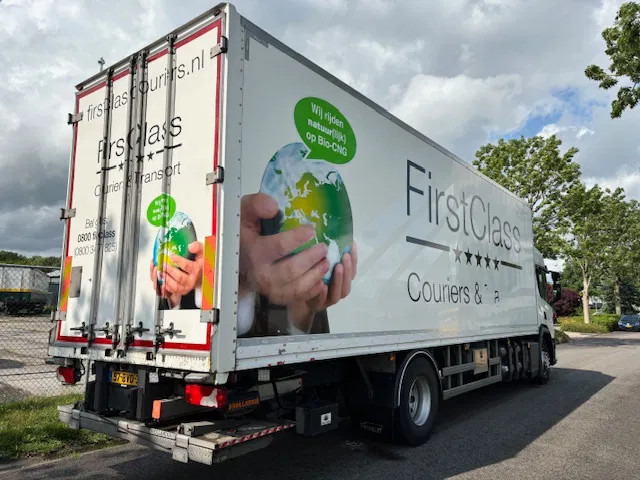 Scania P280 Closed box taillift 2000 kg Fuel CNG ADR 2 units in stock - Kamion vagonetë: foto 4 Scania P280 Closed box taillift 2000 kg Fuel CNG ADR 2 units in stock - Kamion vagonetë: foto 4