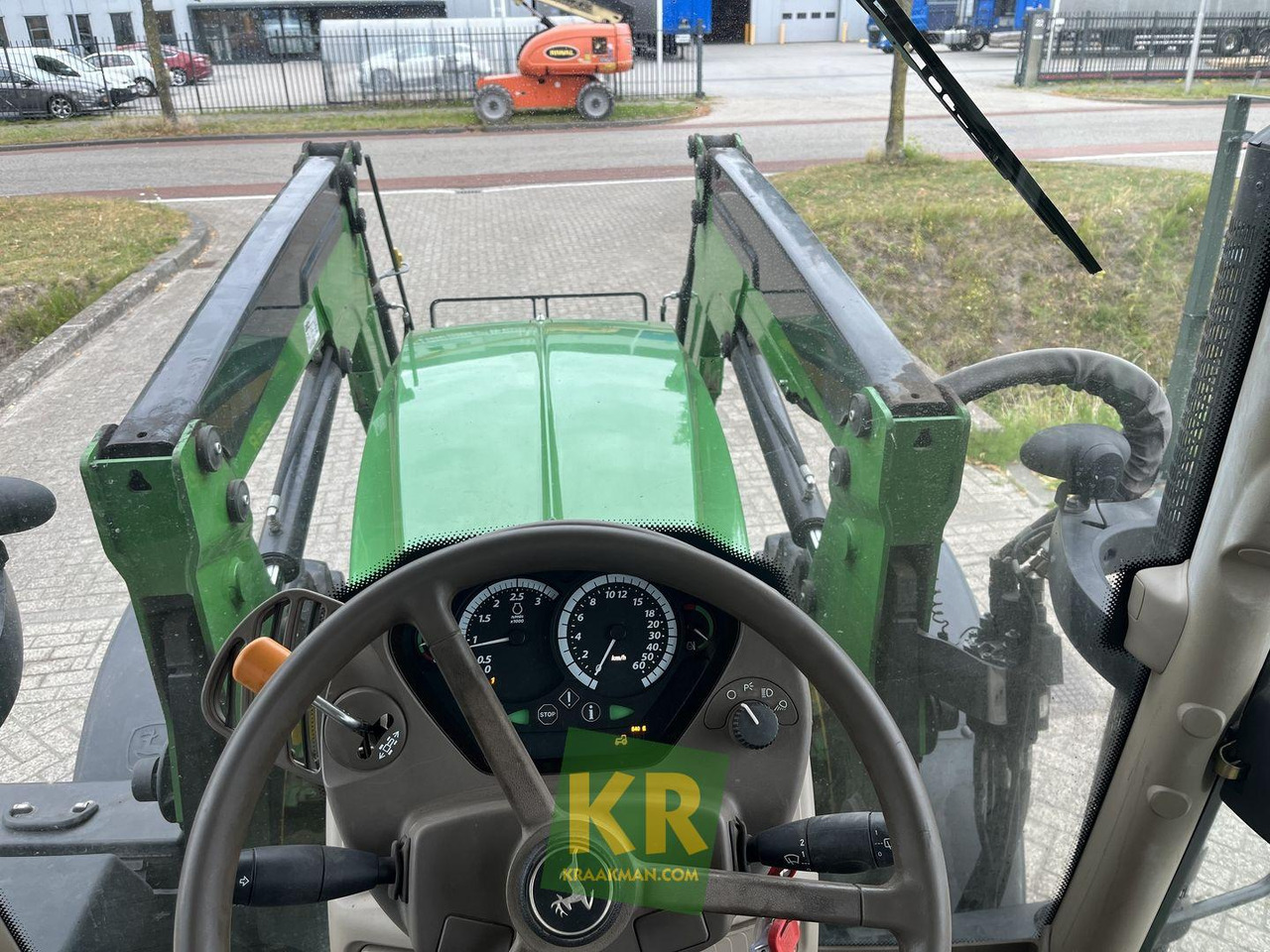 6115R John Deere - Traktor: foto 4 6115R John Deere - Traktor: foto 4