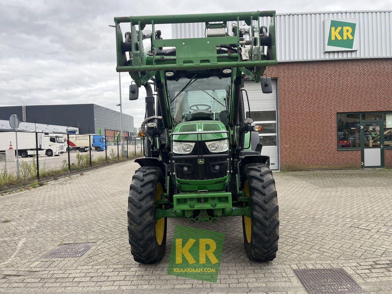 6115R John Deere - Traktor: foto 2 6115R John Deere - Traktor: foto 2