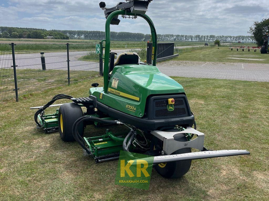 6700A John Deere - Korrëse bari i kopshtit: foto 4 6700A John Deere - Korrëse bari i kopshtit: foto 4