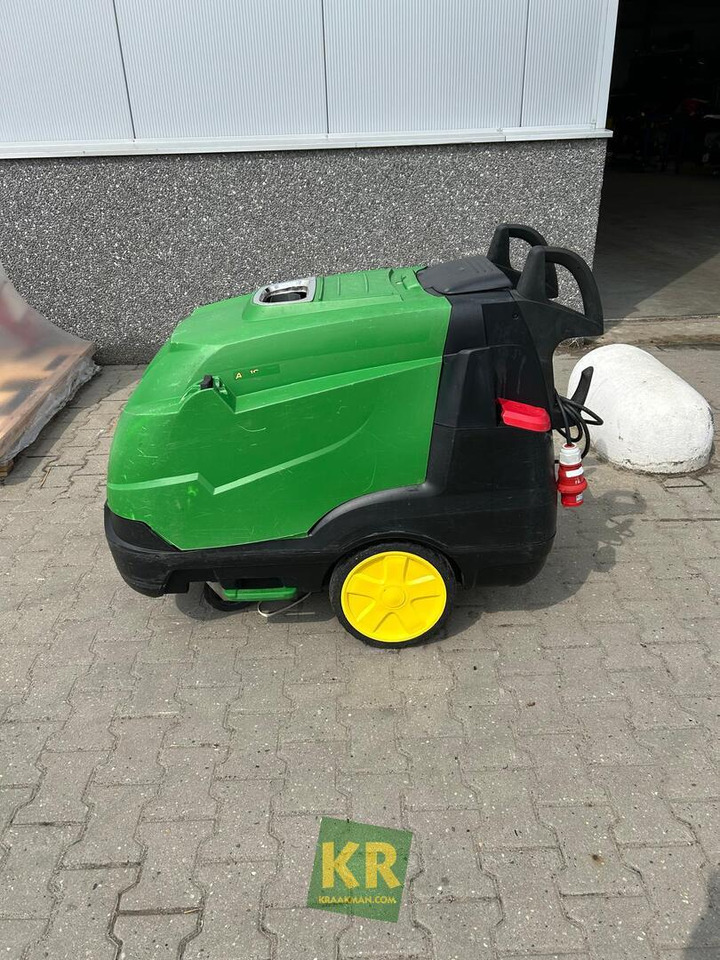 AC John Deere  - Pompë lavazhi: foto 1 AC John Deere  - Pompë lavazhi: foto 1