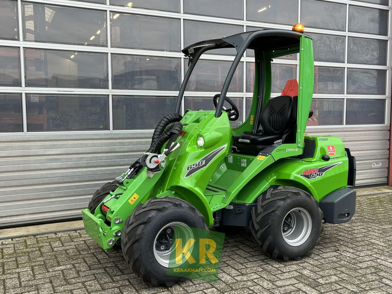 Avant 650 TDL - Ngarkues i artikuluar: foto 4 Avant 650 TDL - Ngarkues i artikuluar: foto 4