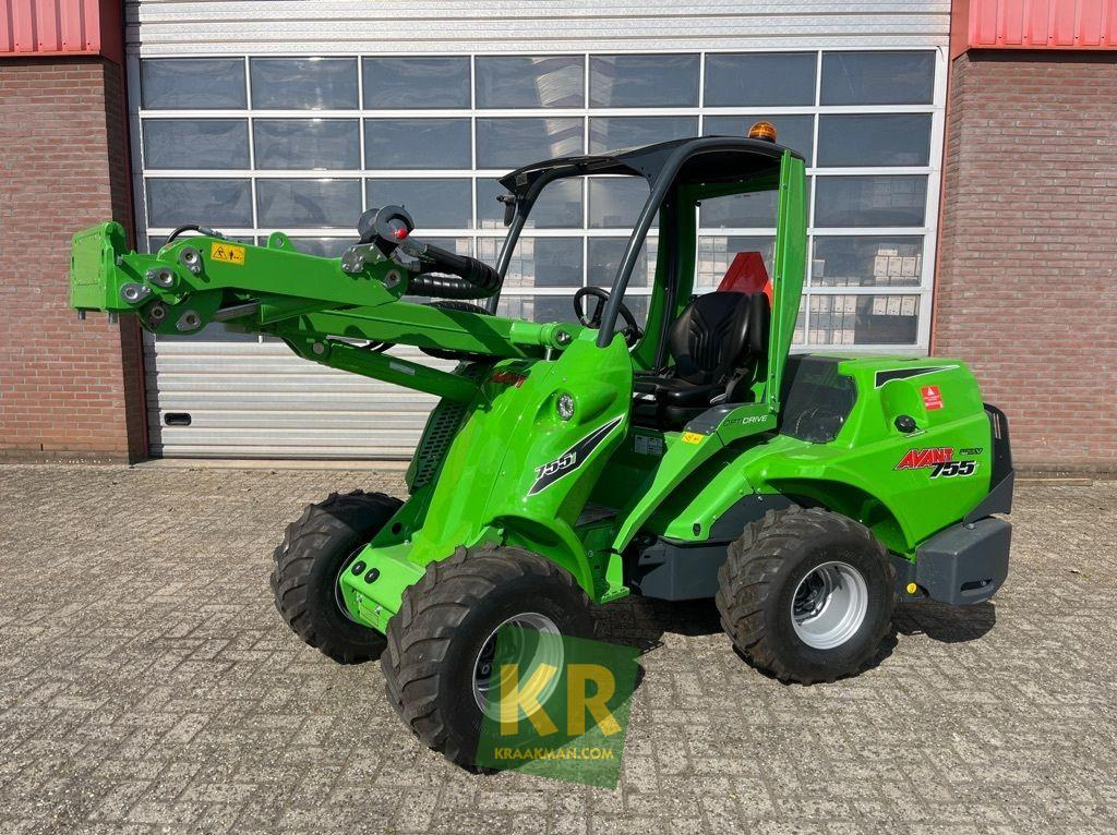 Avant 755 TDL - Ngarkues i artikuluar: foto 1 Avant 755 TDL - Ngarkues i artikuluar: foto 1